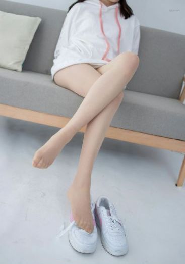 国产偷拍女厕所小便_BD韩语电影全集观看