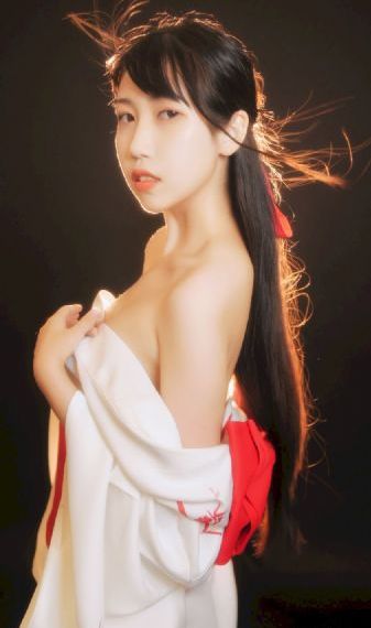 国产视频50岁女人_BD手机免费观看完整