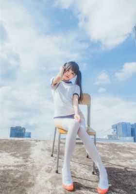 日韩女星机场穿搭_电影在线观看